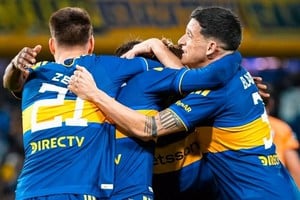 Boca festejó sobre el final y venció 1-0 a Lanús en La Bombonera.