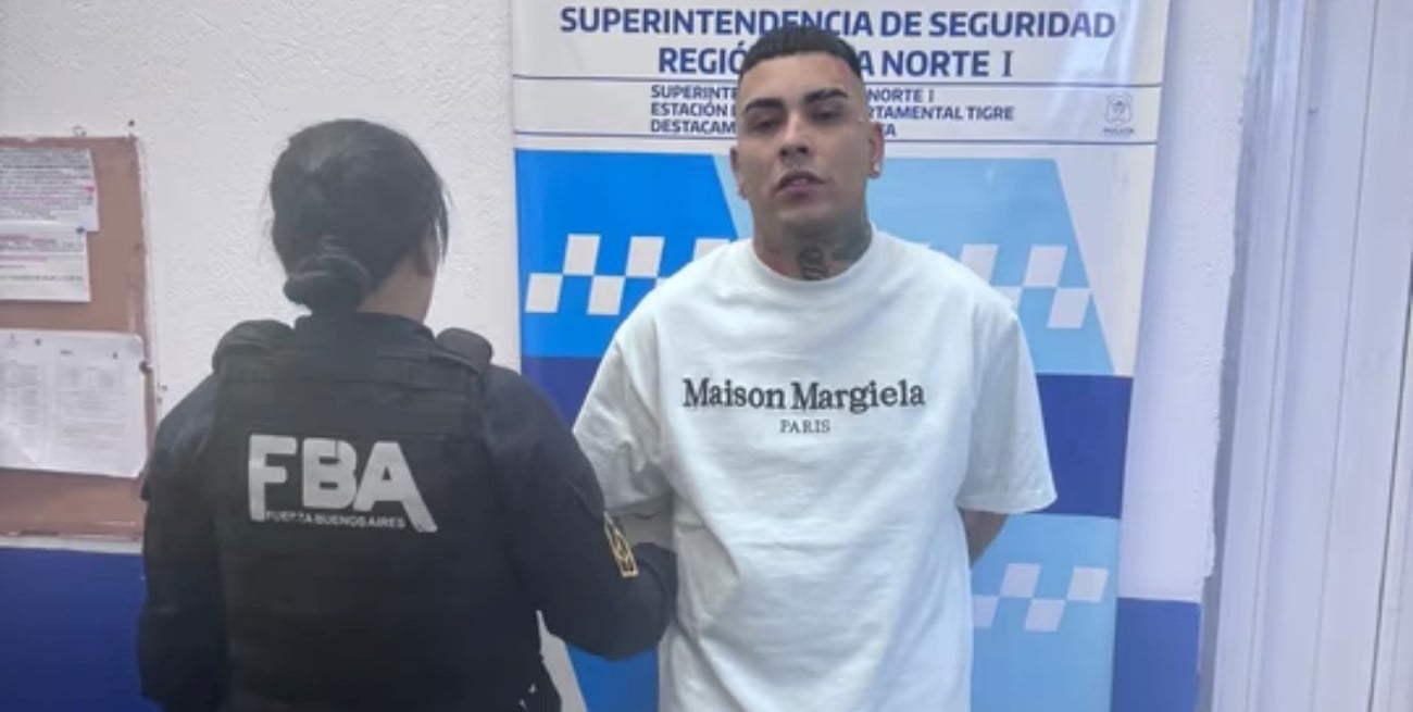 Callejero Fino fue detenido: viajaba con un arma en una camioneta sin patente