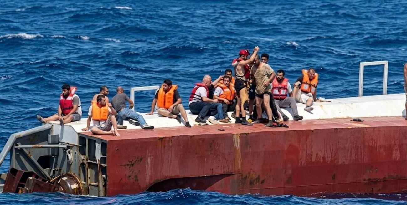 ¿Qué pasó con el ferry que naufragó en Chipre y dejó muertos y desaparecidos?