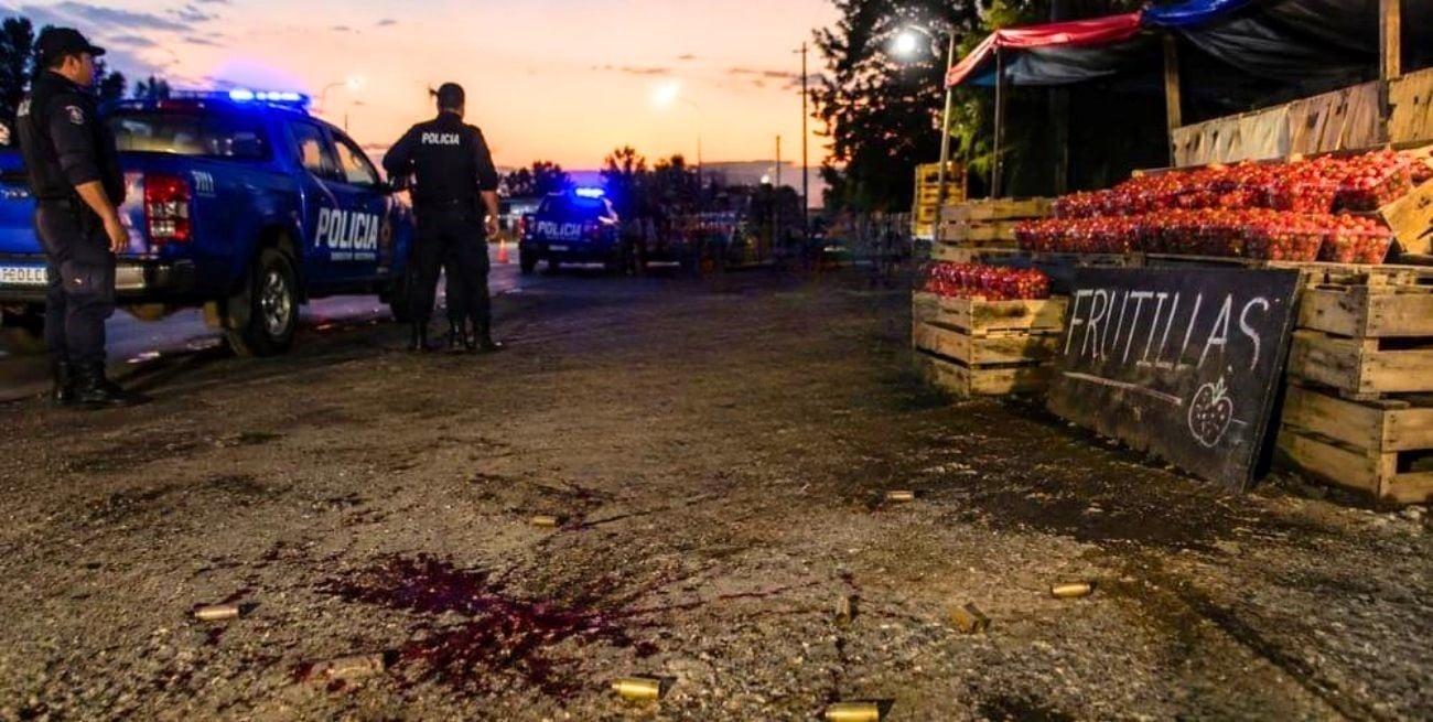 Santa Fe: una disputa por puestos de frutillas terminó a los tiros y dejó dos heridos
