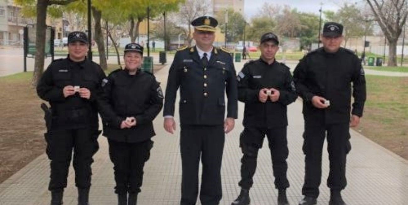 Policías de Fortín Olmos fueron reconocidos tras salvar a un hombre de un incendio
