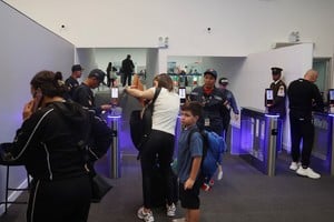La terminal aérea de Caracas recuperó parte de sus operaciones habituales.