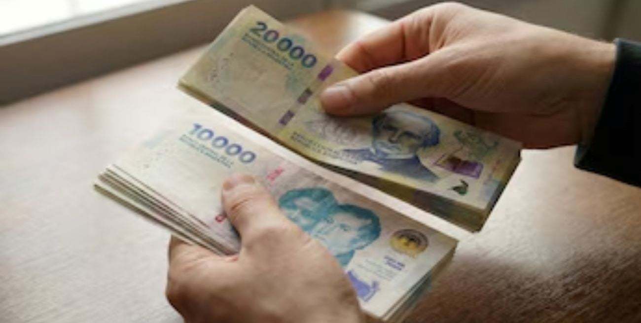 Créditos personales en Argentina: la tasa bajó en agosto, qué hay que mirar antes de sacar un préstamo