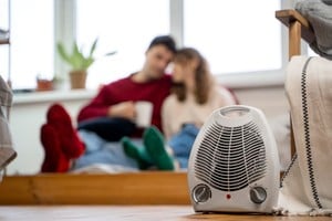 En septiembre sube de 150 a 200 kWh el consumo eléctrico bonificado y el Estado cubrirá hasta 75% del componente energético.