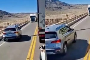 La secuencia quedó registrada por otros conductores.