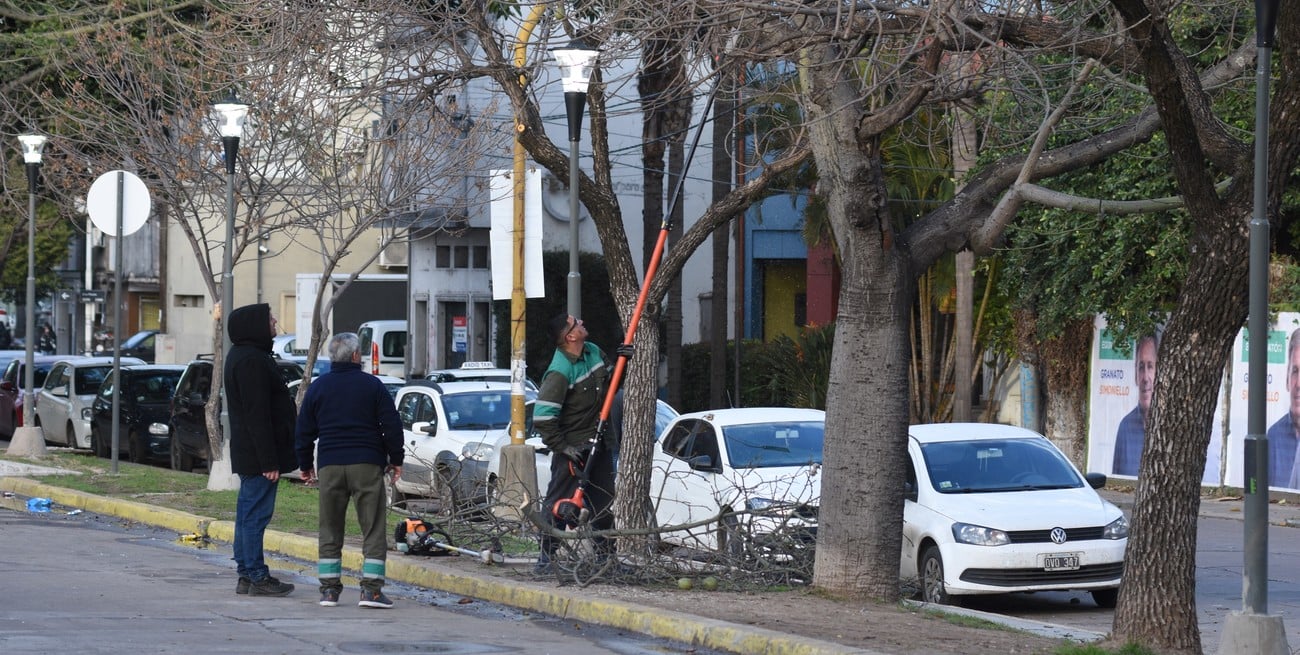 Con unos $65 millones, compran equipos para mantener los espacios públicos de Santa Fe