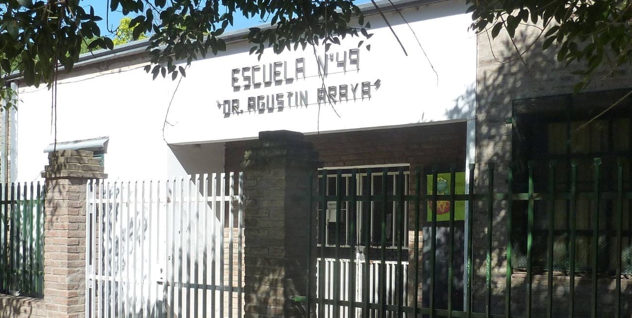 Un alumno de 15 años fue detenido por el robo y los destrozos en la escuela Araya de Santo Tomé