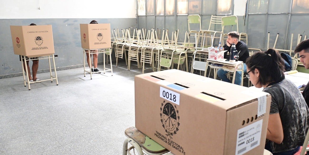 Reforma electoral en Santa Fe: autoridades de mesa y sistema de afiliación, en el menú de cambios