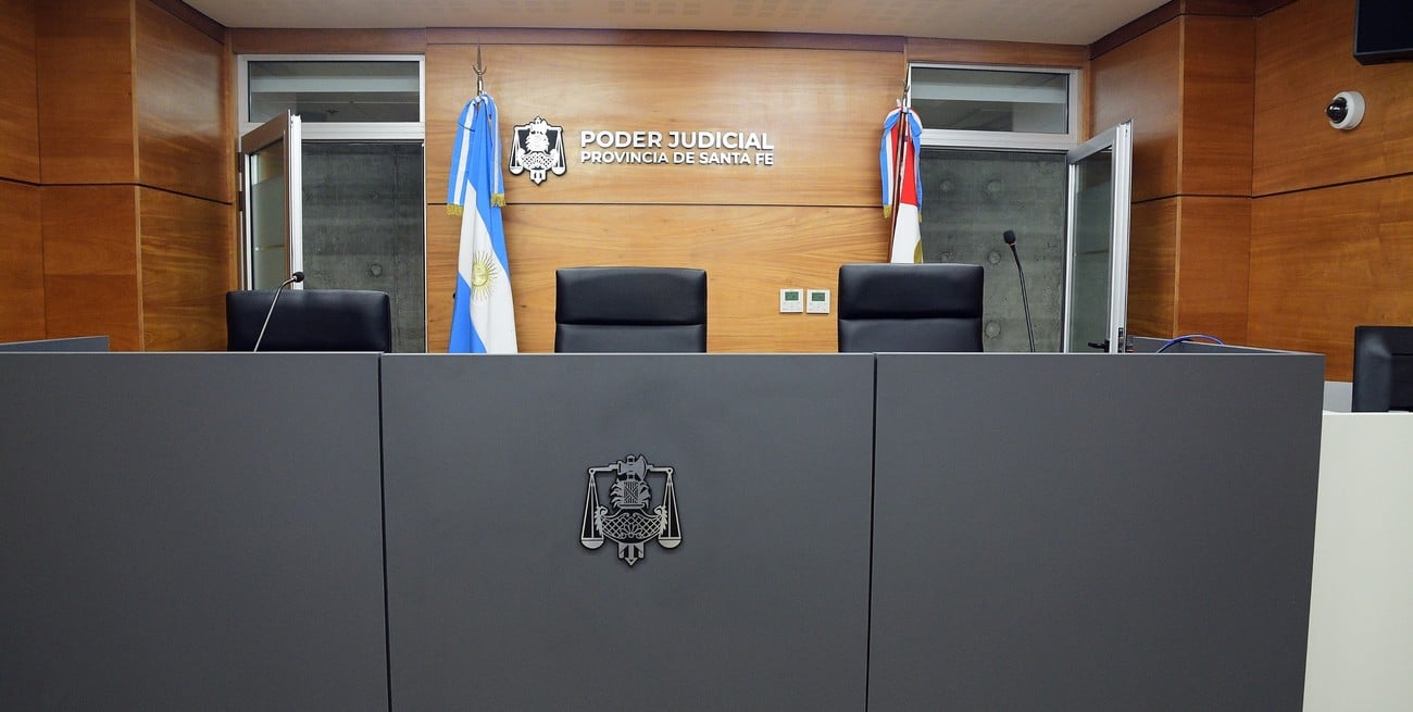 Condenaron a una mujer que intentó robar un celular en la Casa LGBTIQ+ de Santa Fe