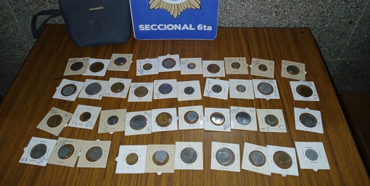 Extraño robo de monedas antiguas y de colección en Santa Fe; un joven detenido
