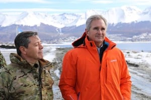 Los ministros Quirno y Presti en Ushuaia. Crédito: Presidencia