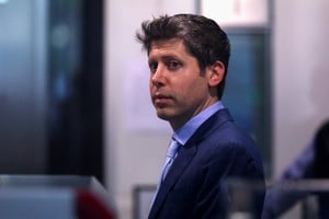 Sam Altman, uno de los apuntados en el marco de lo que también podría ser una campaña de Anthropic contra OpenAI. Crédito: REUTERS/Manuel Orbegozo
