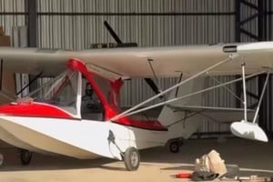 Las fuerzas de seguridad secuestraron un hidroavión anfibio experimental marca Lasermaster matrícula LV-X436.