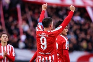 Guido Carrillo marcó en tiempo de descuento el gol que le dio la victoria a Estudiantes ante Platense.
