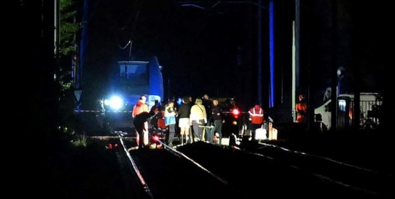 Un tren con 186 pasajeros descarriló en el noroeste de Francia: hay 44 heridos