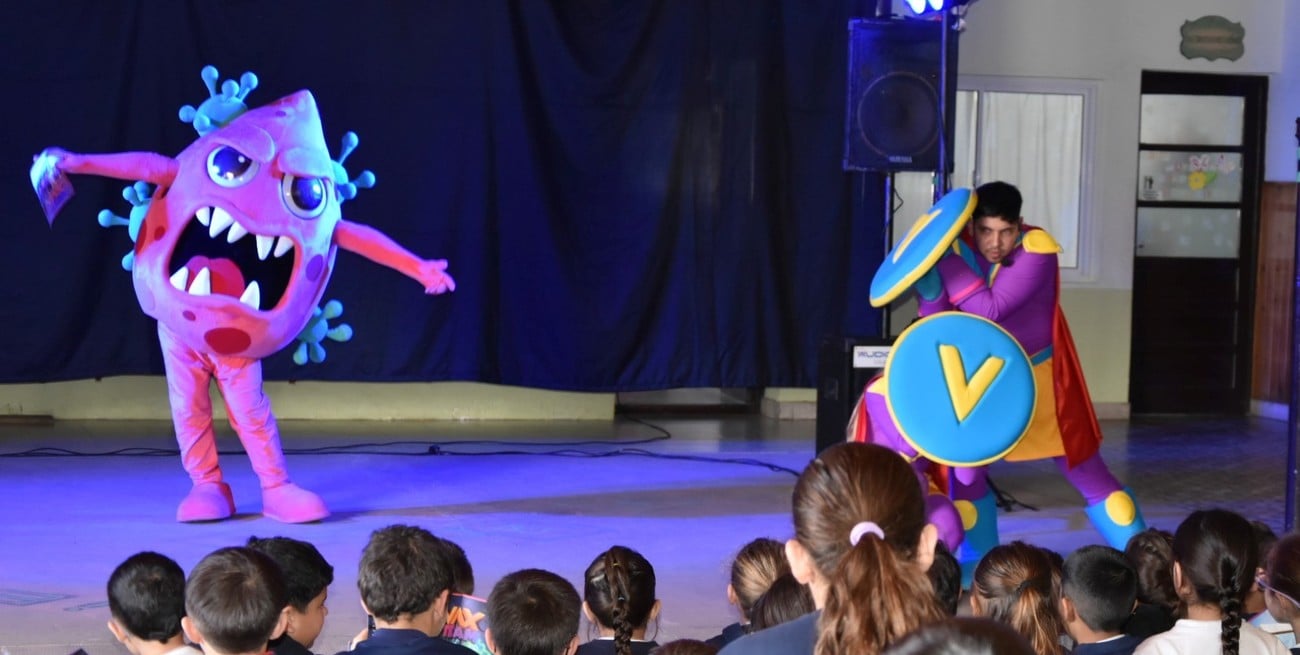 Vax Team llegó a Maggiolo para promover la vacunación infantil