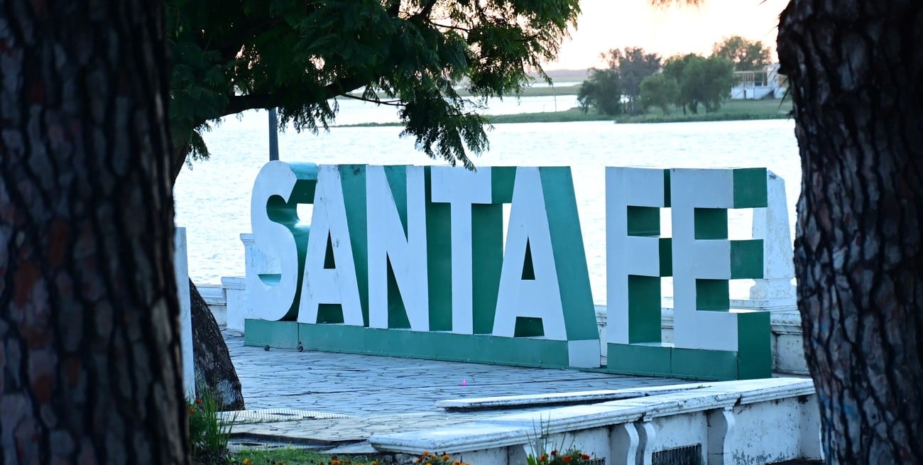 Sábado con lluvias aisladas y una máxima de 15°C en la ciudad de Santa Fe