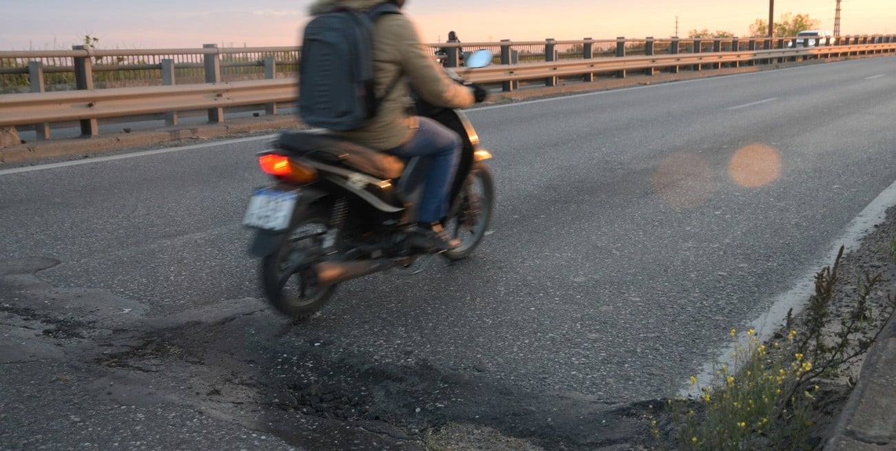 Preocupa el deterioro de los puentes aliviadores de la Ruta 168: Vialidad promete repararlos esta semana