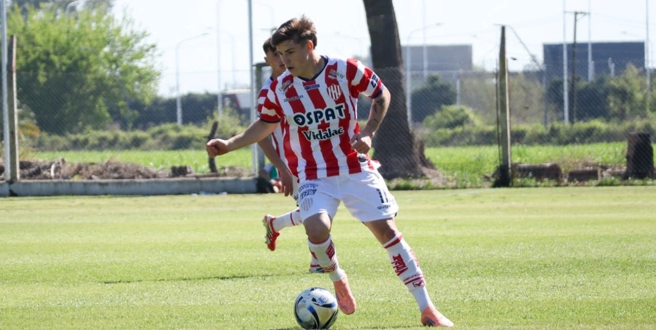 La reserva de Unión goleó a Tigre por 5 a 1 y se mete en zona de clasificación