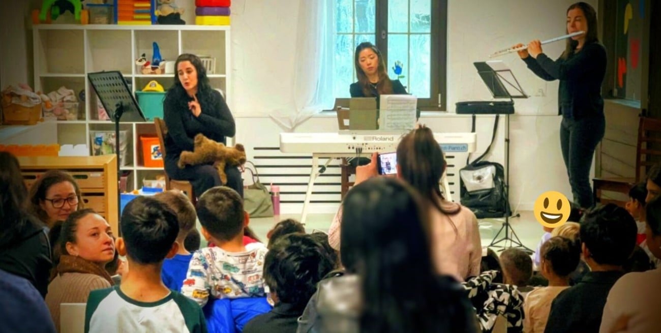 Trabajó en la Sinfónica de Santa Fe, vive en Suiza y creó un musical a partir de las noches sin sueño de su hijo 
