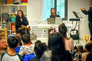Denise Fournier durante su musical en pequeño formato. Foto: Gentileza de la artista