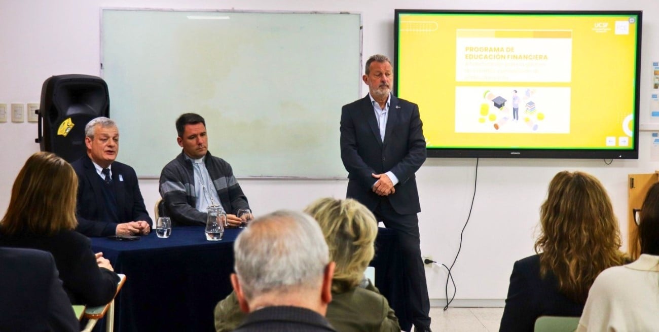 Se presentó el Programa de Educación financiera para jóvenes