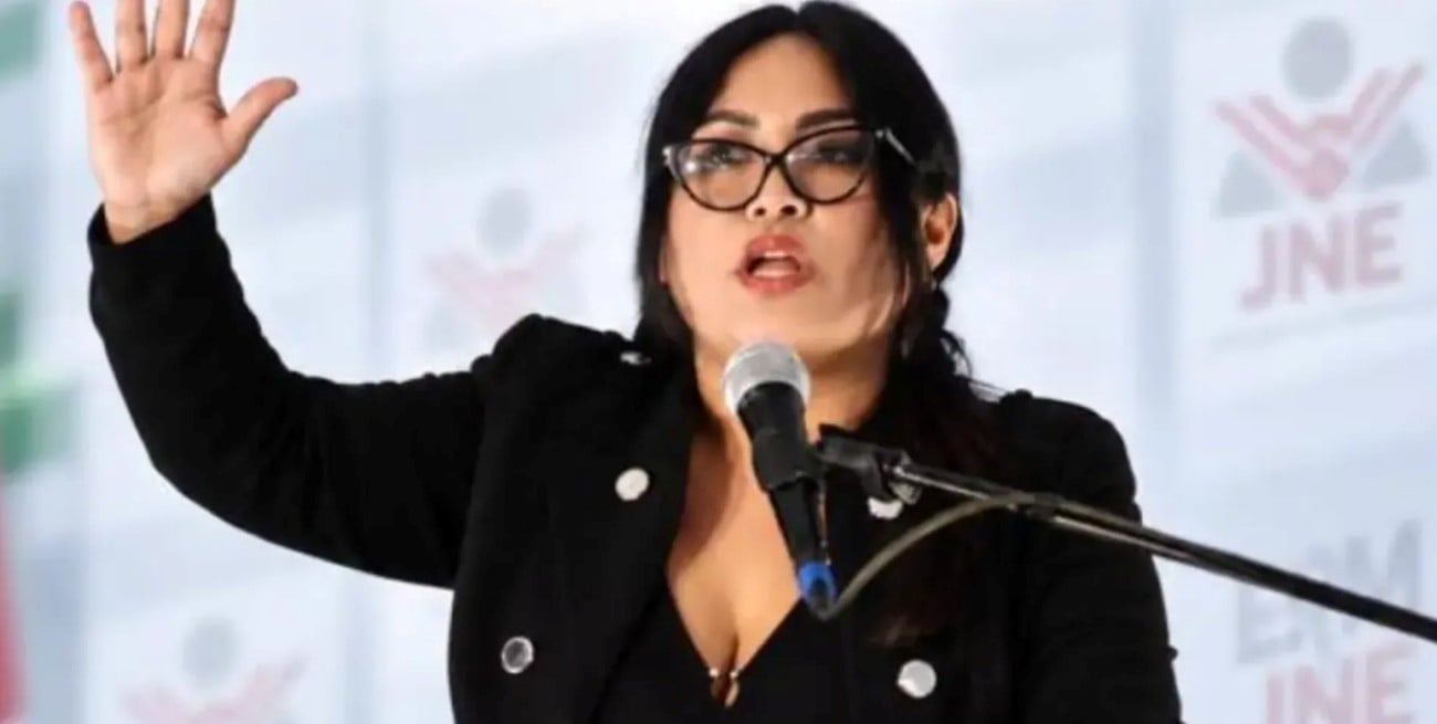 Mataron a tiros a una candidata durante un acto de campaña en Caraz, Perú