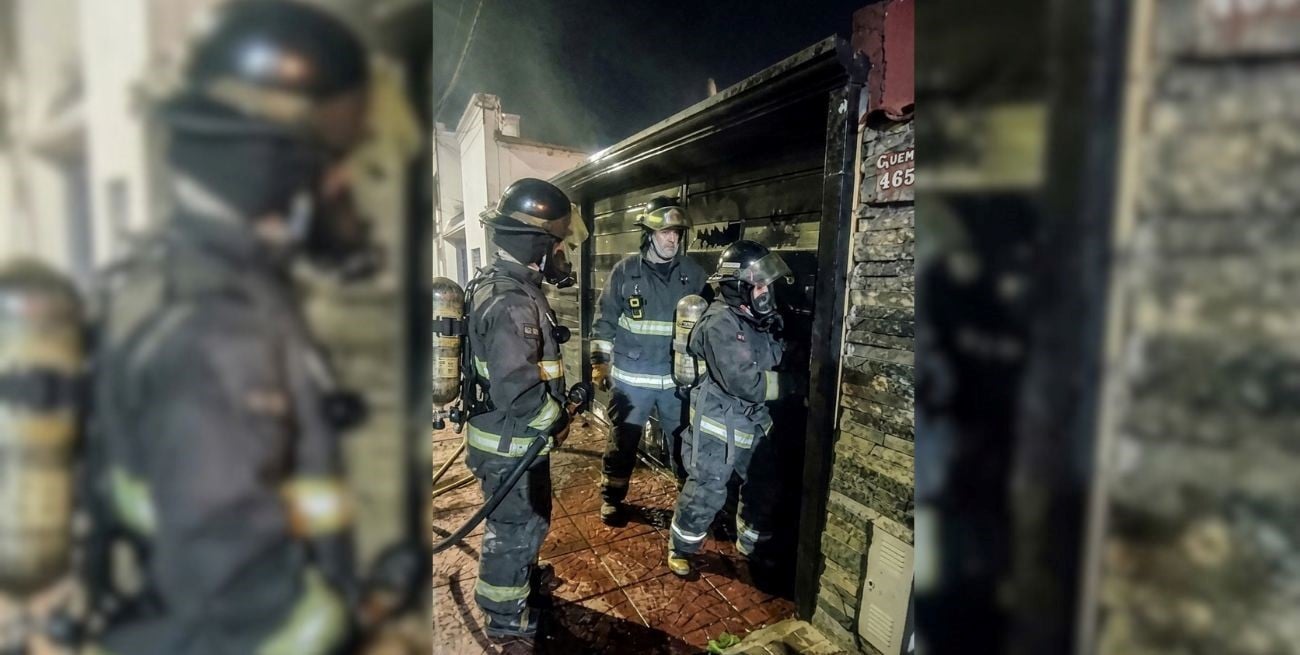 Incendio en una cochera y daños en una vivienda en barrio Candioti