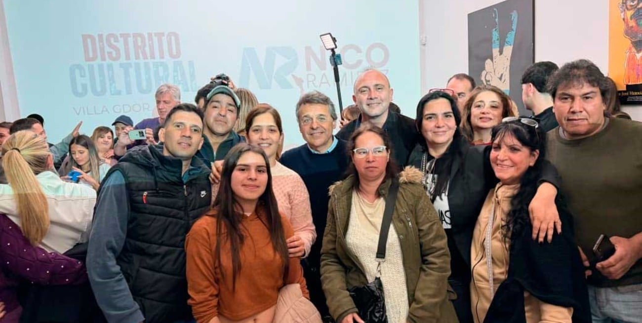 Giuliano participó de la inauguración de un nuevo distrito cultural en Villa Gobernador Gálvez